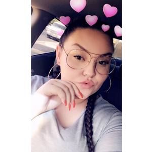 Meet your Posher, Brooke